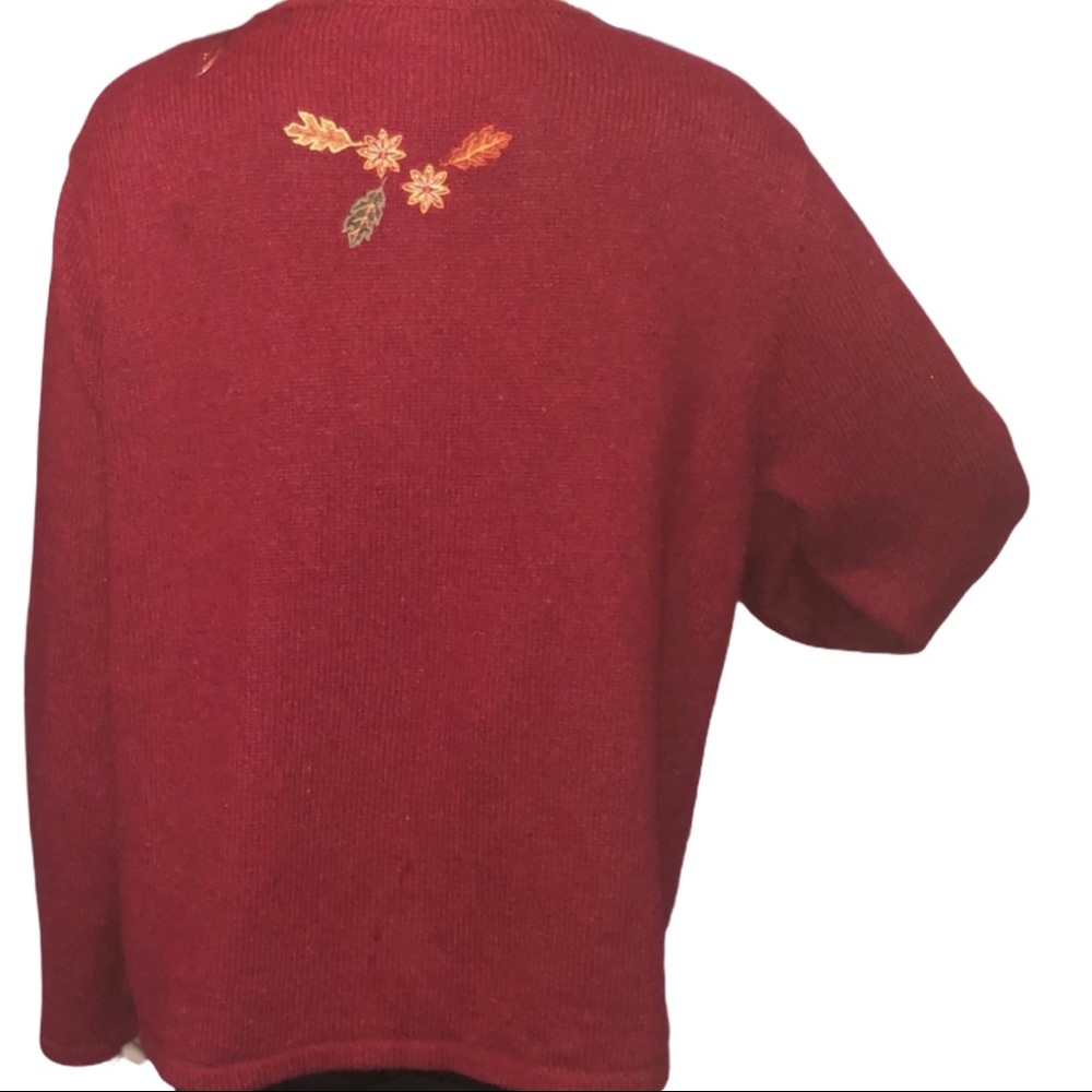 Detailed Zippered Red Sweater Jacket NWT - Picture 4 of 5